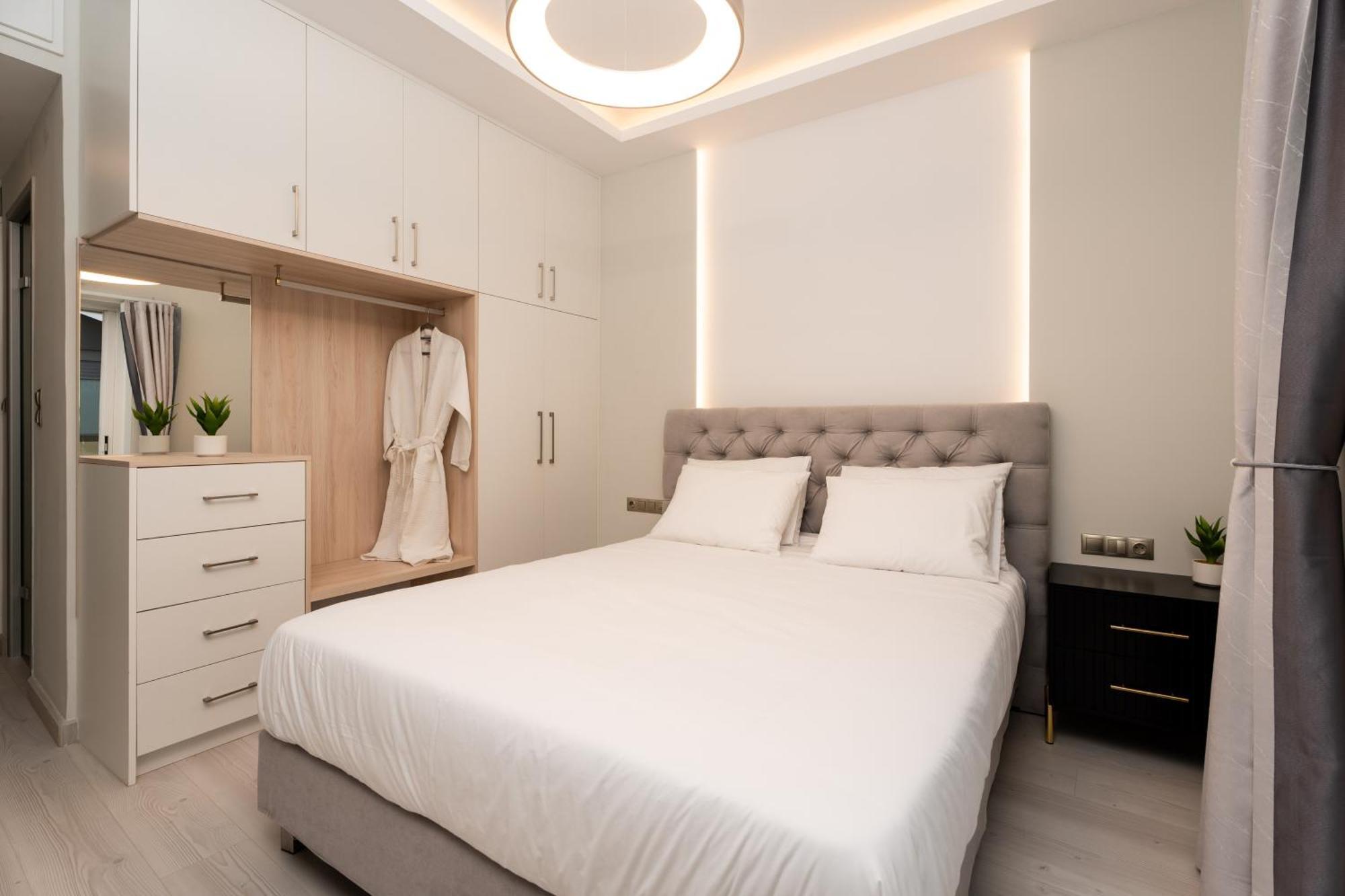 Secret View Apartment, With Private Jacuzzi Rethymno Esterno foto