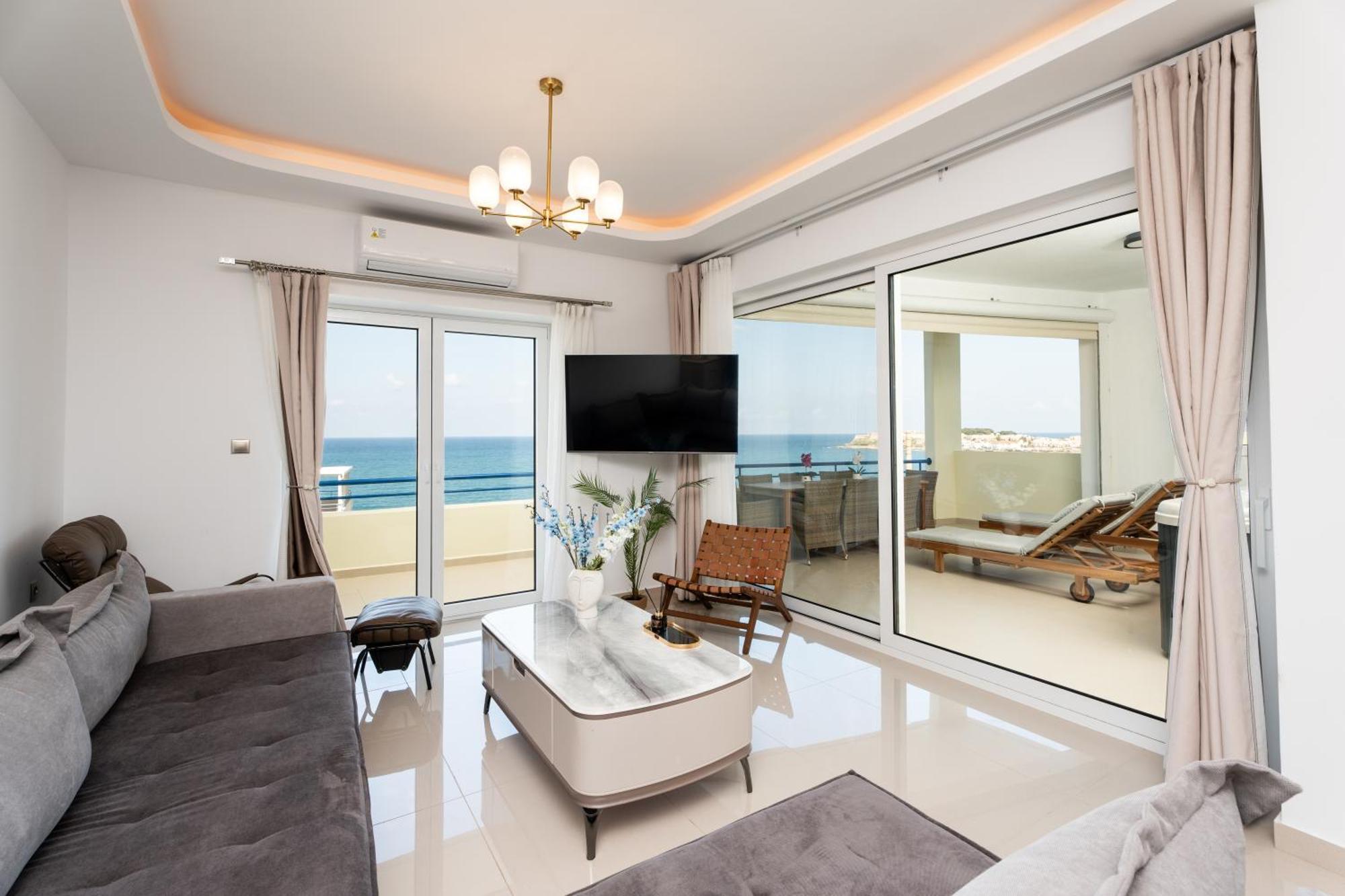 Secret View Apartment, With Private Jacuzzi Rethymno Esterno foto
