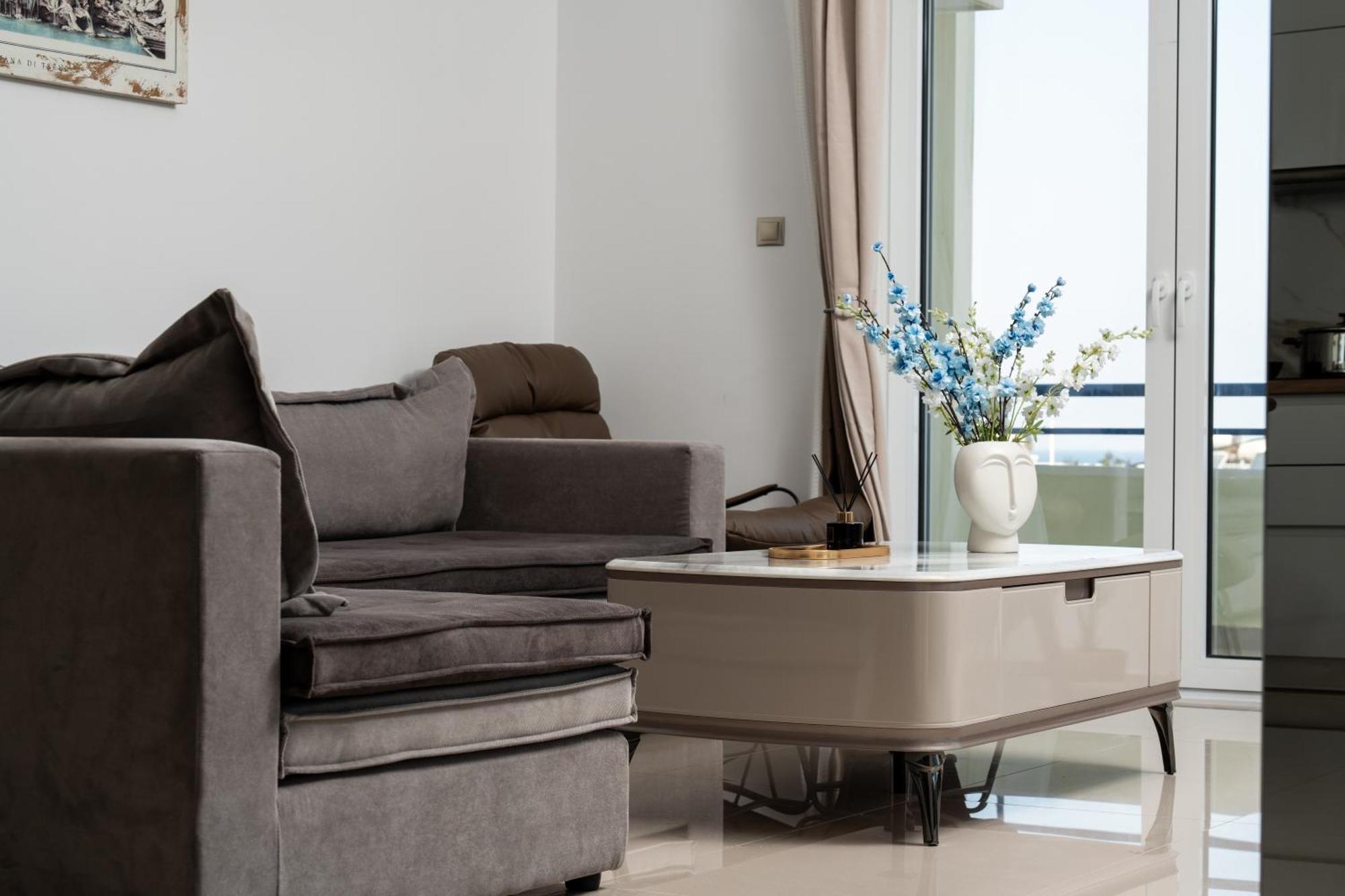 Secret View Apartment, With Private Jacuzzi Rethymno Esterno foto